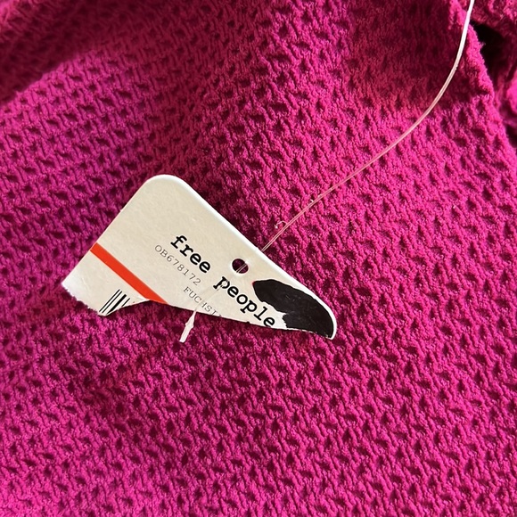 #1034 NWT Free People Cross Shoulder LongSleeve Layering Top Size Xs/S Fuchsia - Picture 13 of 13